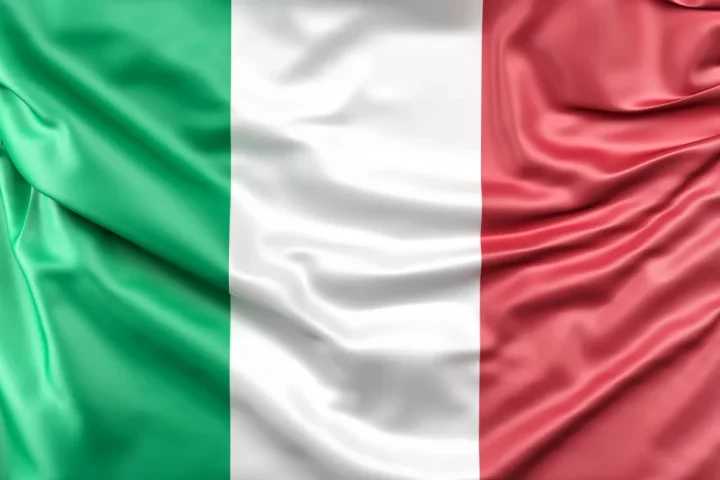 Descubre la historia de la bandera de Italia, el significado de sus colores y curiosidades del tricolore. Conoce su origen y simbolismo.