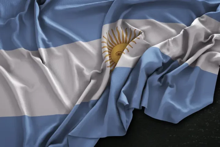 Palabras italianas en Argentina: conocé su origen y cómo influyen en tu identidad. ¡Explorá tu herencia con el lenguaje como puente!