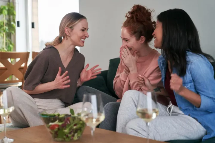 Significado de augurio: descubre su origen, diferencias con la profecía y cómo interpretar señales en tu vida diaria. Cultura, arte y psicología.