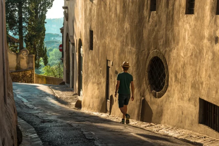 Turismo de raíces en Italia: redescubre la comuna de tus antepasados. Emoción, historia y conexión. ¡Viaja con propósito y sentido!